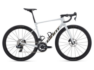 Bild zu Giant Defy Adv. Pro 1 White M